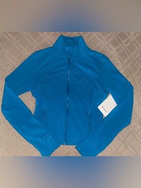 Lululemon cropped define jacket